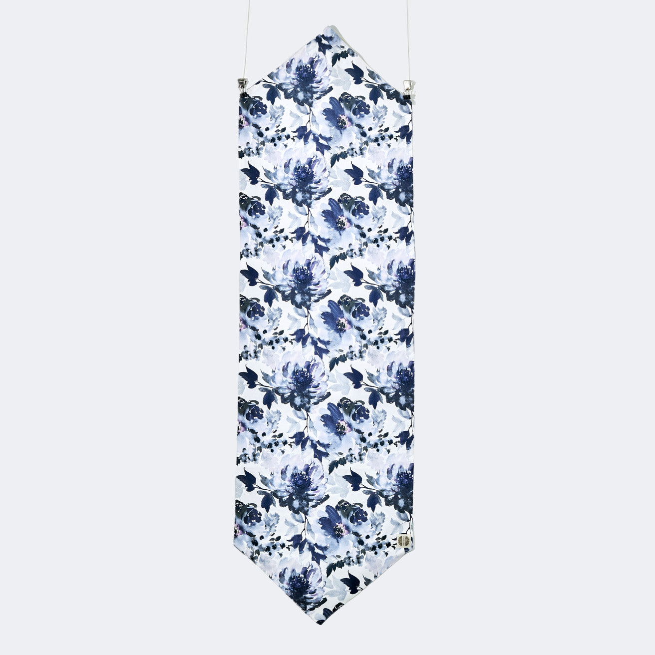 Designer’s Pattern Table Runner (Indigo Blume)