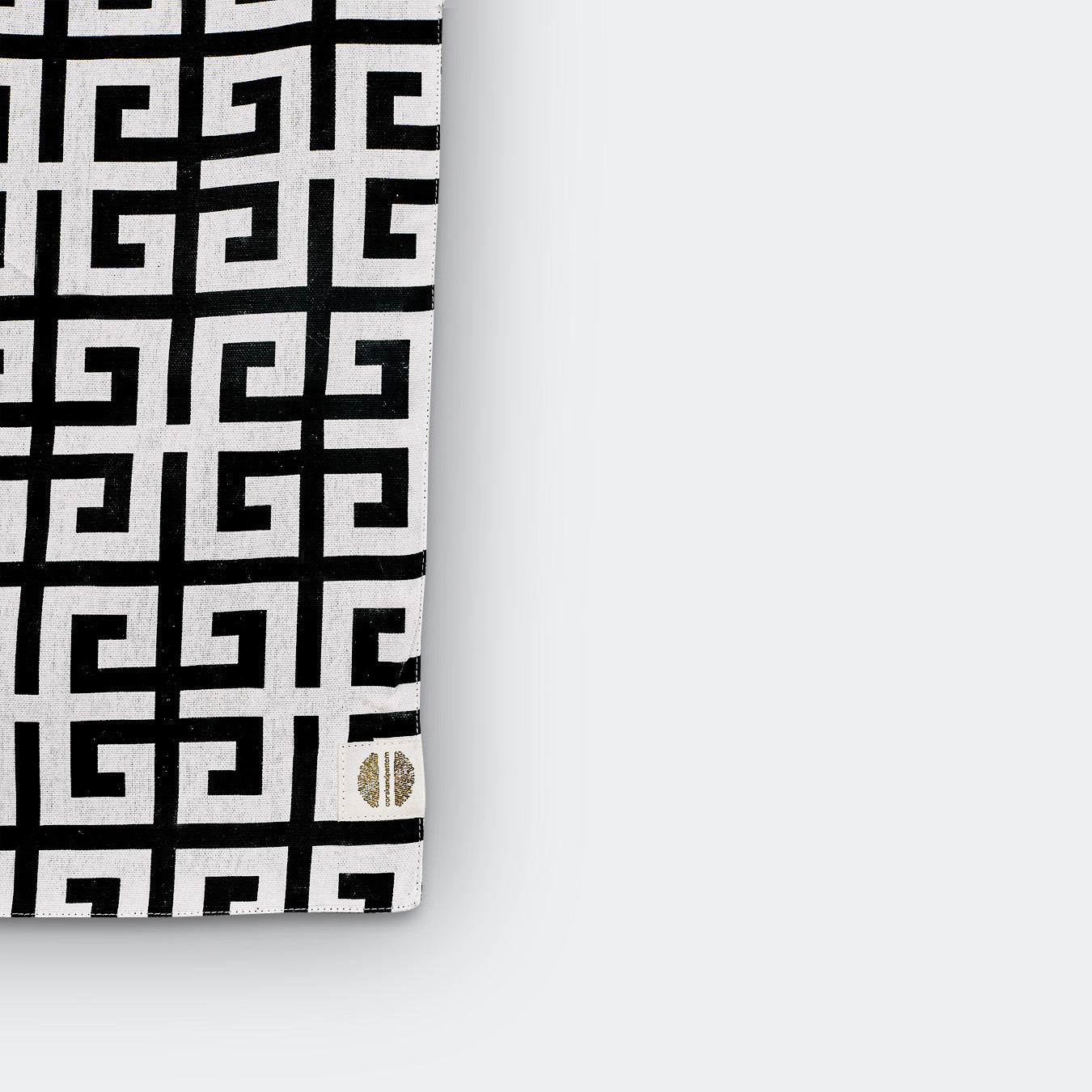 Designer’s Pattern Table Runner (The Maze)