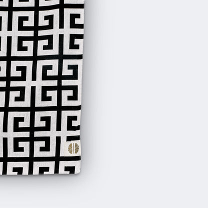 Designer’s Pattern Table Runner (The Maze)