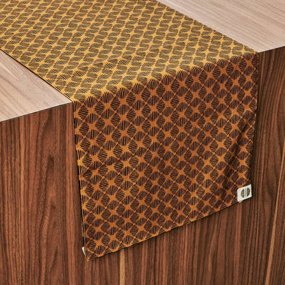 Designer’s Pattern Table Runner (Pelita)